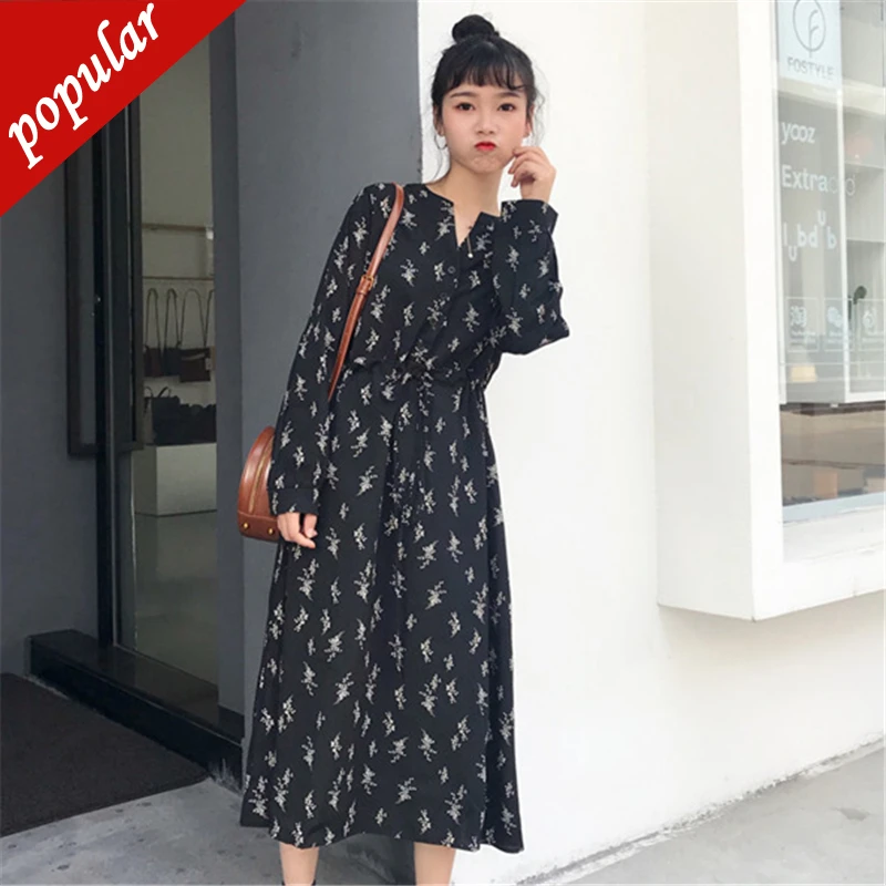 Небольшой свежий дрожь платье женщина 2018 новый шаблон костюм-платье Весна одежда