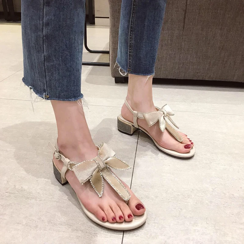 Брендовые сандалии с бантом женские шлепанцы на квадратном каблуке летние