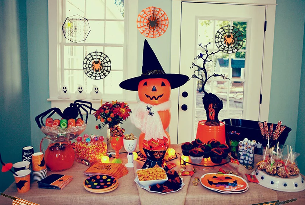 

24PCS Swirl Decoration Set Creative Assorted Size Hanging Swirl Hanging Decor For Halloween Party