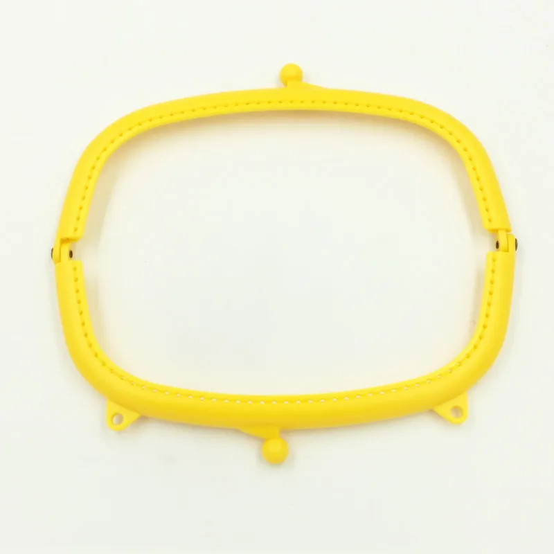 Лимонно желтый пластиковый клатч с застежкой в форме дуги застежка поцелуя сумка