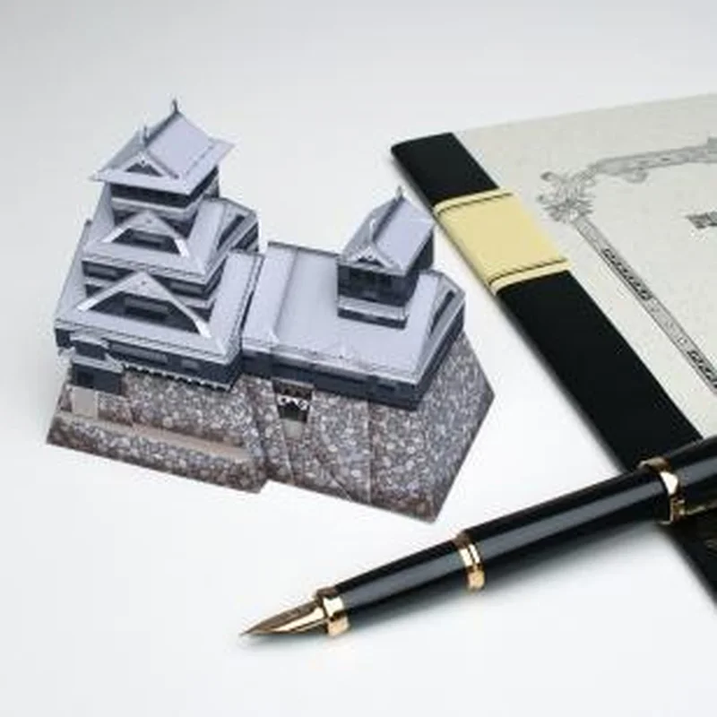 Японский замок Кумамото архитектурная модель 3D бумажная Космонавтика картон дом