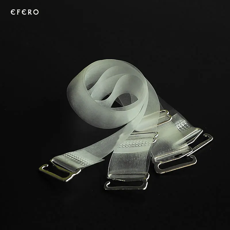 2 пары ремни для бюстгальтер чашечки расположены рядом аксессуаров