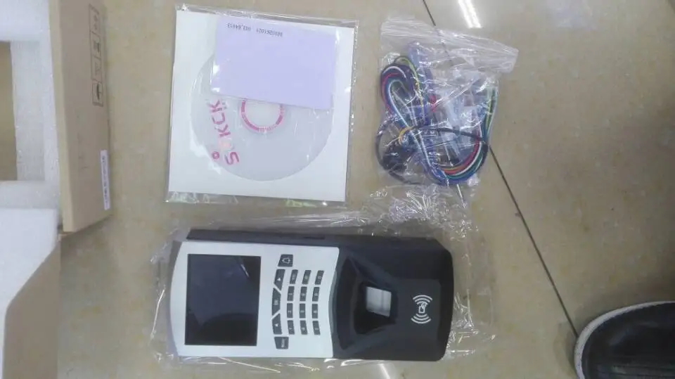 Дешевая цена TCP/IP USB биометрический отпечаток пальца и RFID карта посещаемость