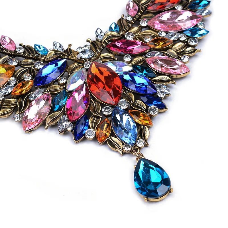 4 colors Fashion Womens Necklace With Earring Crystal Chunky Choker Necklaces Statement Jewelry |