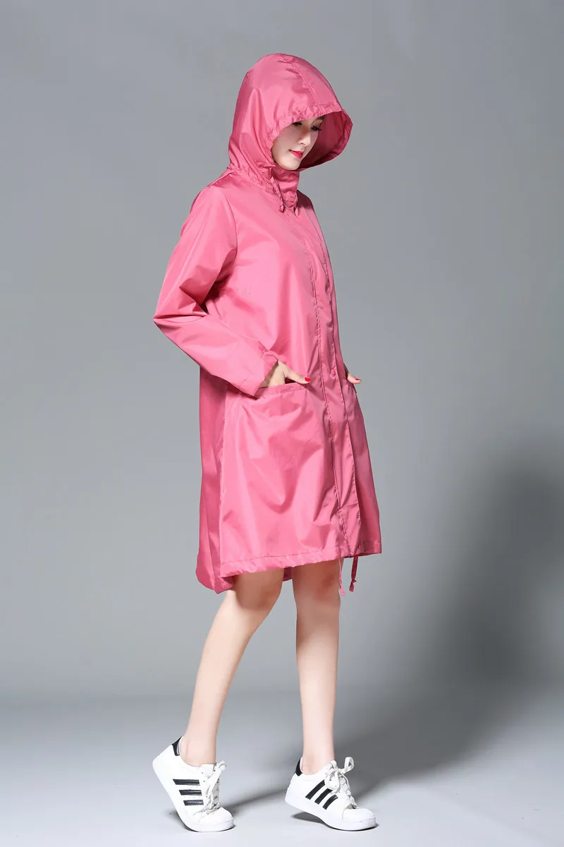 Для женщин стильные пончо от дождя Водонепроницаемый дождевик с капюшоном