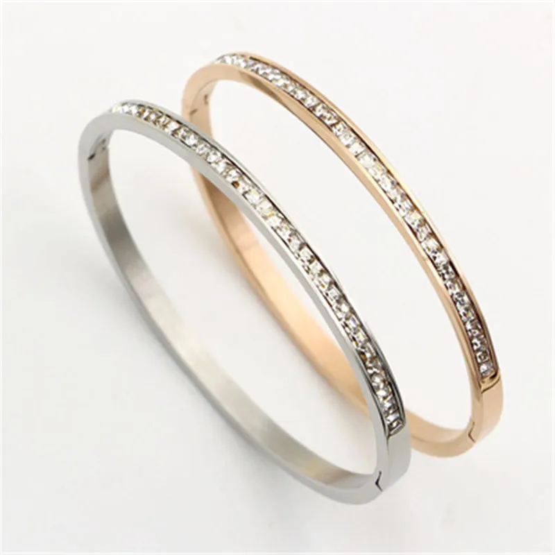 Женский браслет из нержавеющей стали тонкий с римскими цифрами и буквами