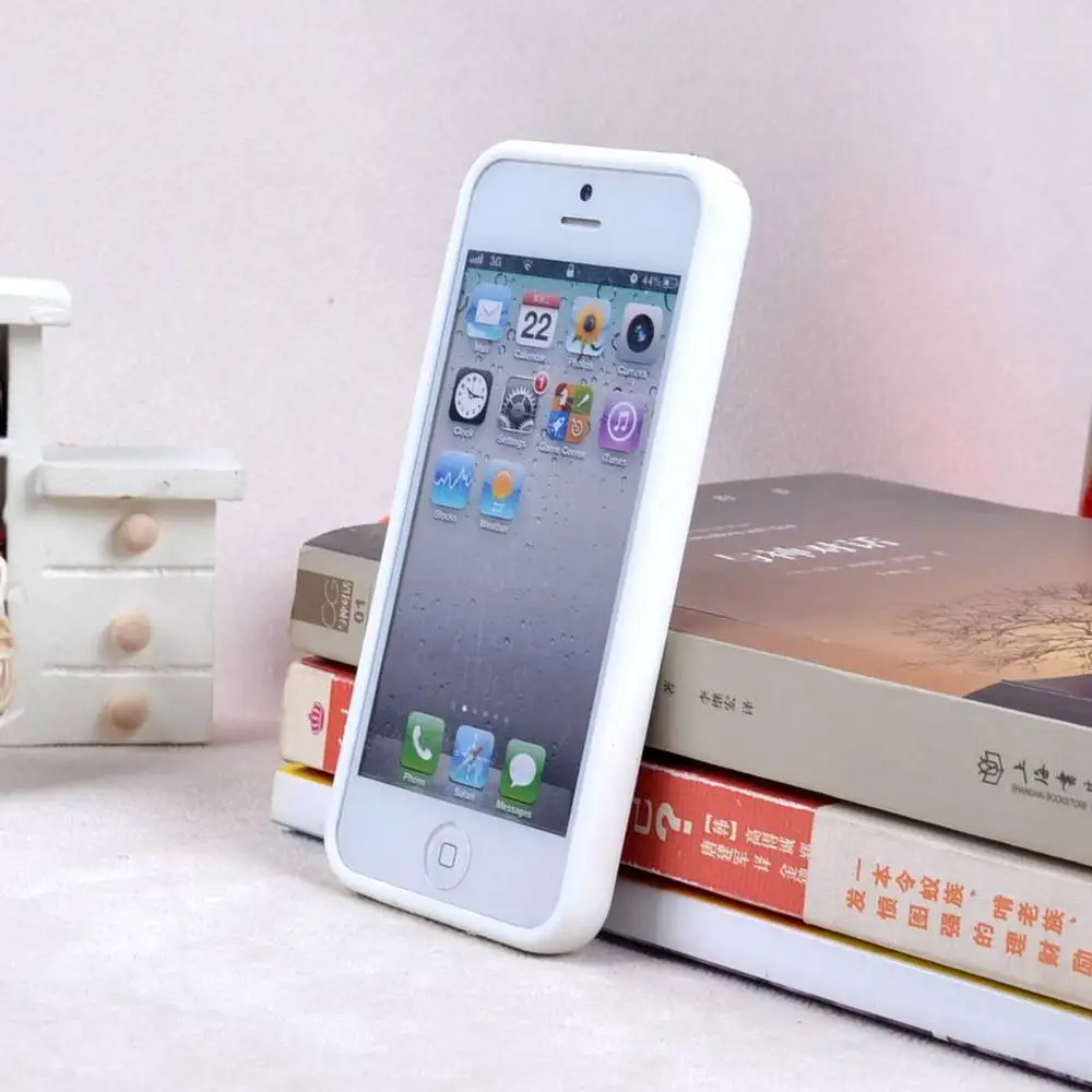 white Однотонный ТПУ pc силиконовый защитный бампер для iphone 5 5s SE защитный чехол для сотового телефона чехол 10 цветов s - Цвет: white
