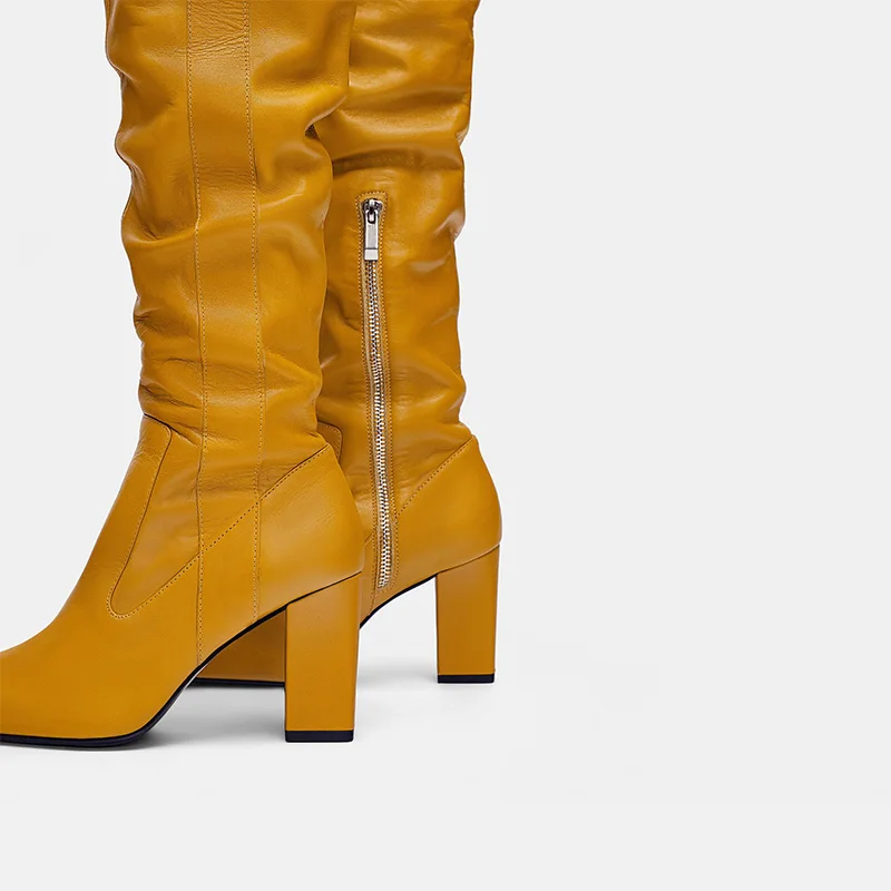 Зимние женские высокие сапоги плиссированные до колена на толстом каблуке