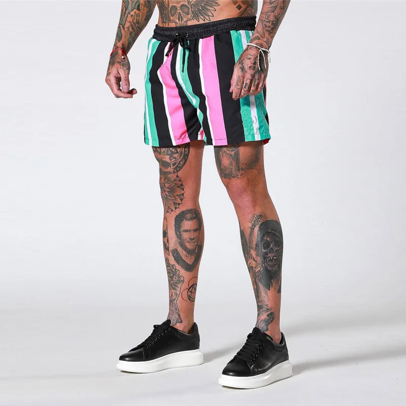 black green pink Striped Beach Shorts Briefs Swimwear Shorts Running Shorts Men Breathable Shorts Sport Fitness Training Shorts Gym Shorts - Цвет: black green pink