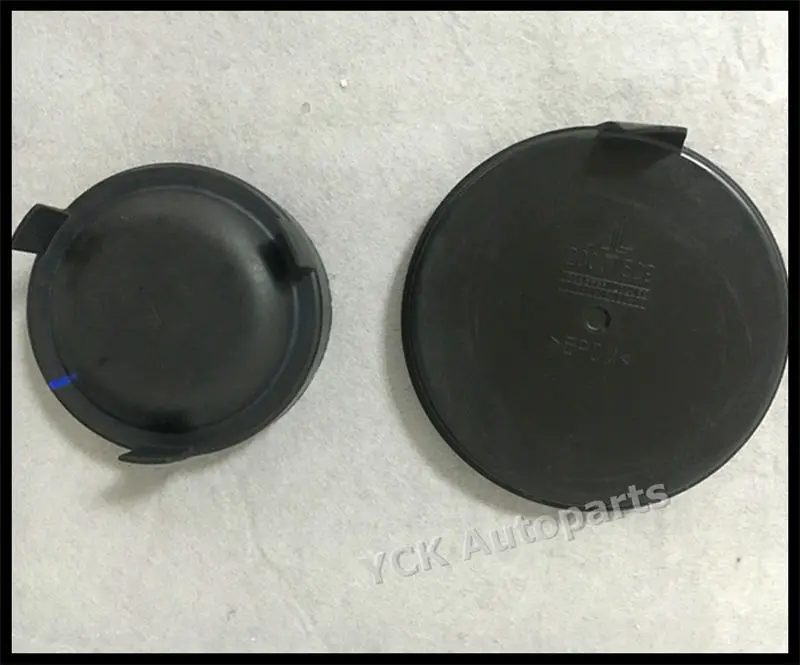 

2PCS YCK Original A4L / B9 Front Headlights Back Cover Waterproof Cover Dust cover 20001509 1300516068 (Genuine and Used)