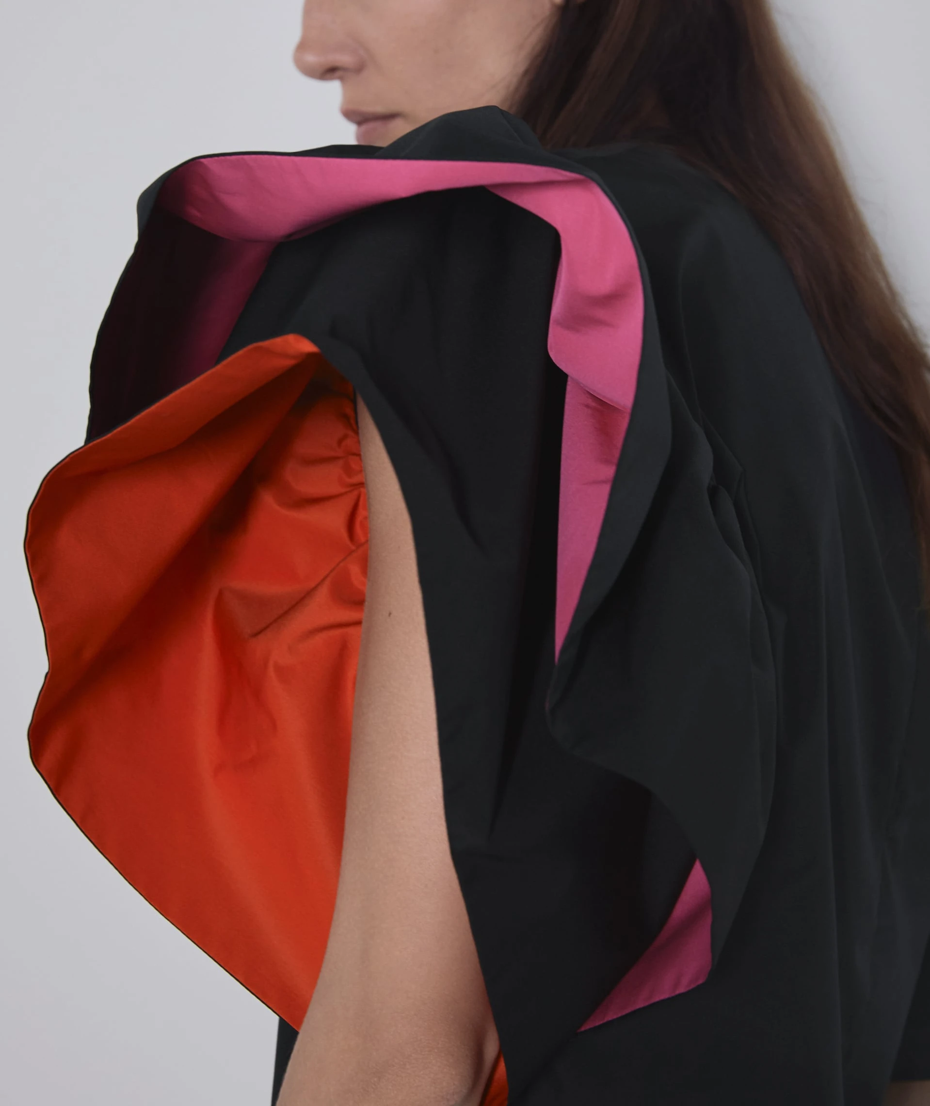 Summer New Women Blouses Black Puff Sleeve O-Neck Short Spliced Colour Collision Personality Loose Fashion Pullover Shirt