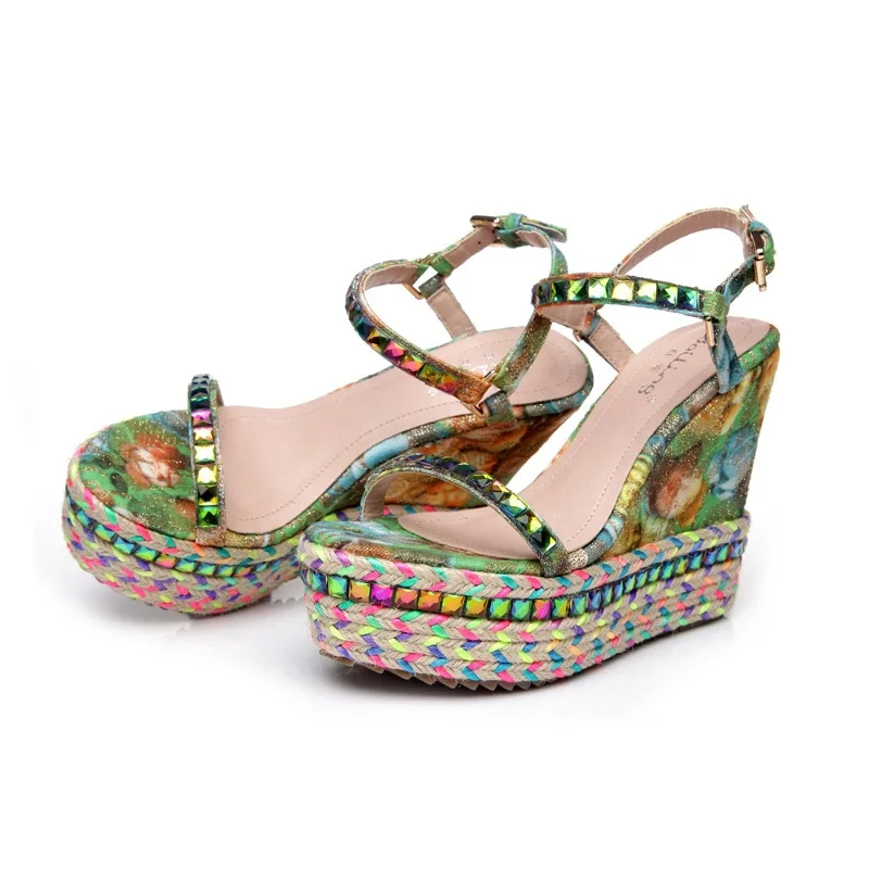 Женские босоножки на высоком каблуке танкетке с открытым носком Повседневная