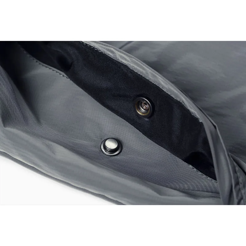 Мужская ветровка Enjeolon черная однотонная куртка с воротником стойкой модель WT0223