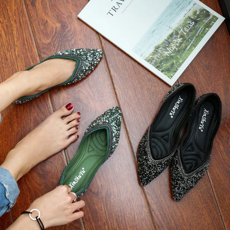 

2019 Women's Sandals Fashion Casual Shoes Spring And Summer Flat Shoes Large Size Casual Shoes Pointed Rhinestone Women's Shoes