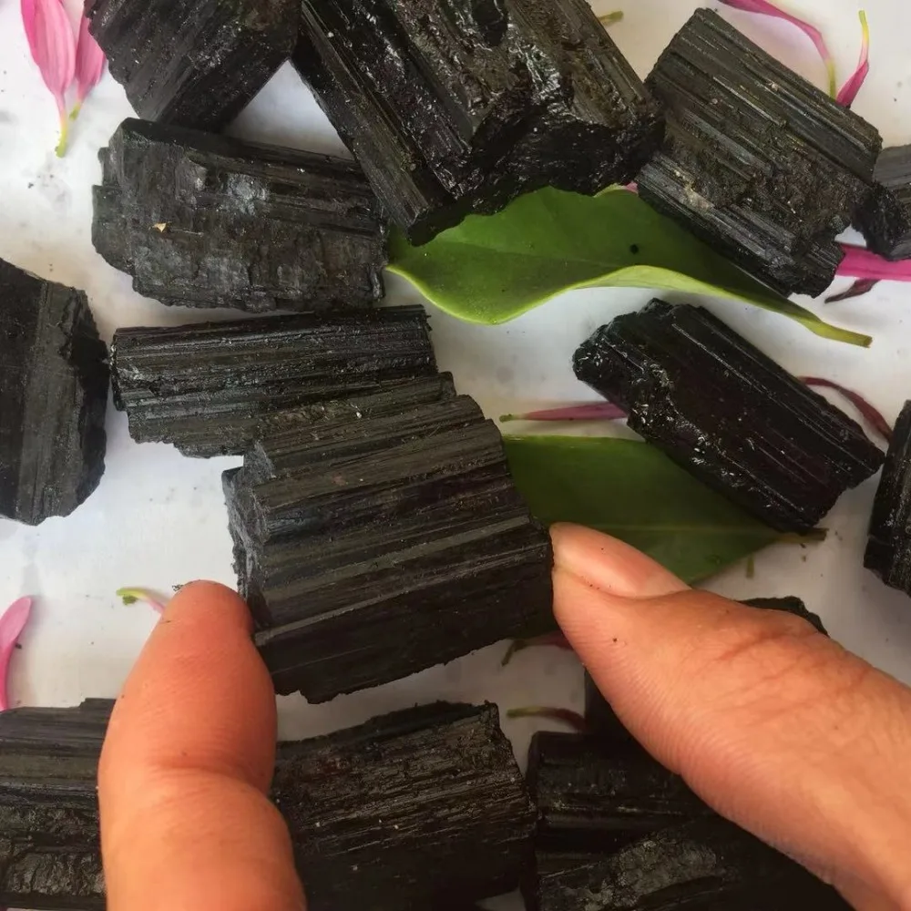 5 шт. Прямая поставка натуральный сырой черный турмалиновый драгоценный камень