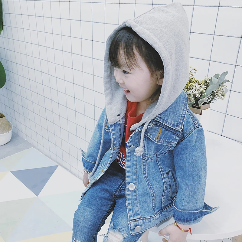 Детская джинсовая куртка с капюшоном на возраст 1-8 лет | одежда и обувь