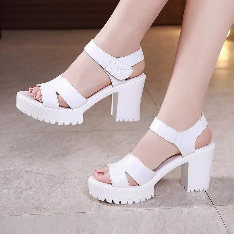 

GKTINOO 2021 New Leather Women Platform Sandals Hook& Loop High Heels Sandals Summer Peep Toe Shoes Woman Plus Size 33-43