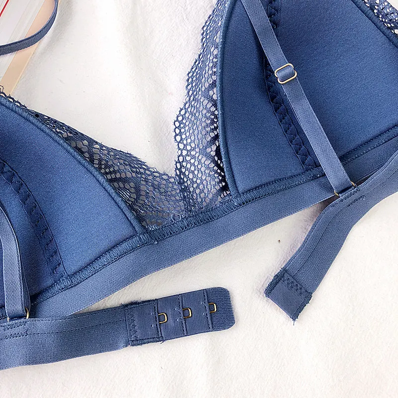 Wriufred Women Plus Size Bras Ladies Underwear Deep V Push Up Bralette Triangle Cup Wire Free Comfort Bra Sexy Lace Sleepwear