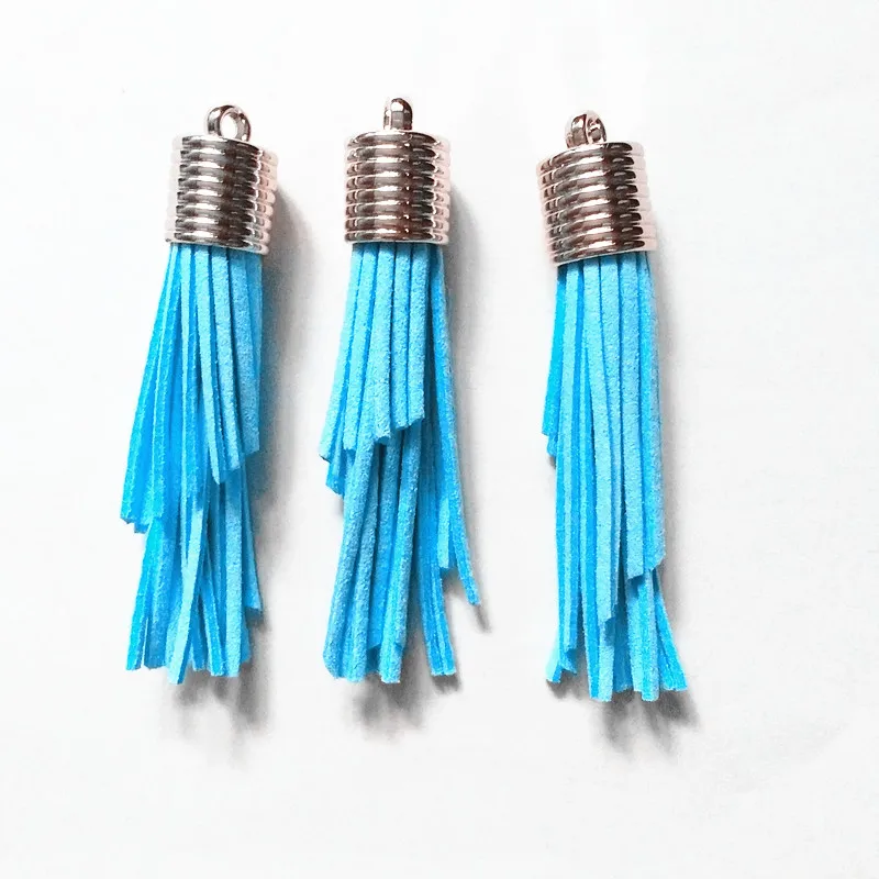 100 шт. 18 Цвета смешанные замшевые Tassel Pendant разной длины из натуральной кожи с