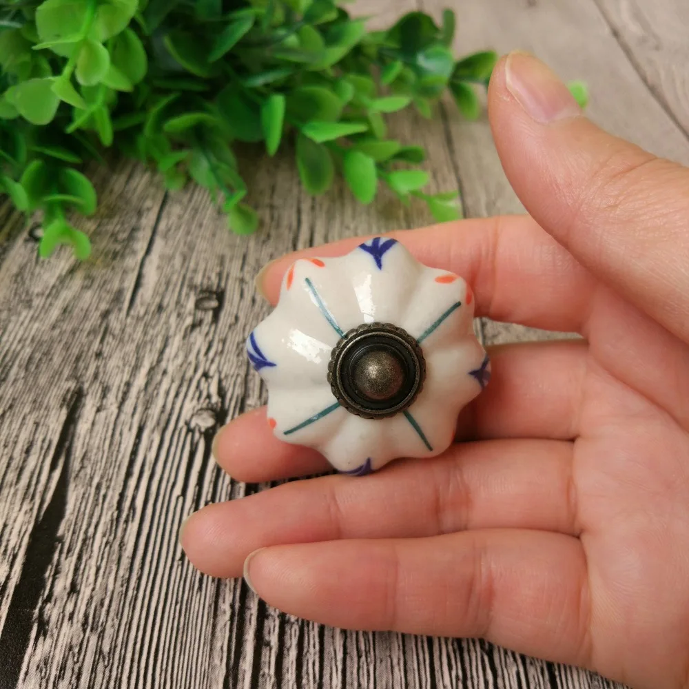 Комнаты малыша красный форфоровый дозатор Шкаф Ящики сервант дверные ручки и