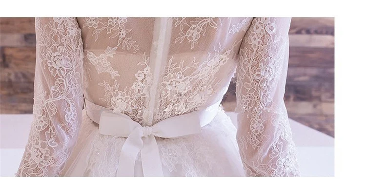 Женское элегантное короткое свадебное платье богемное кружевное стрейчевое на