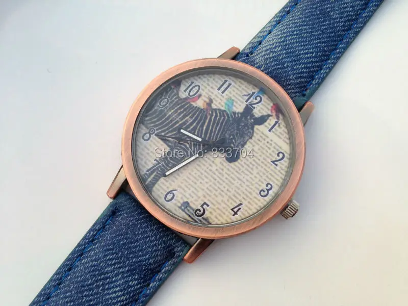 Новые Модные Винтажные часы для женщин из искусственной кожи с бронзовым