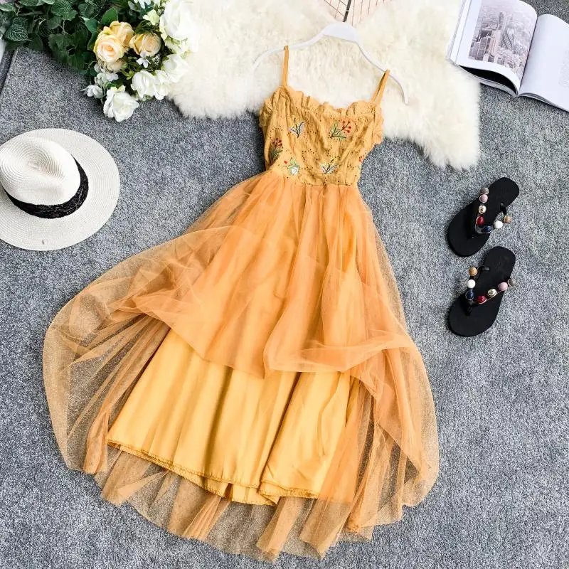 ALPHALMODA летнее женское пляжное платье на бретельках с французскими вышитыми цветами в стиле бохо, милое газовое лоскутное платье