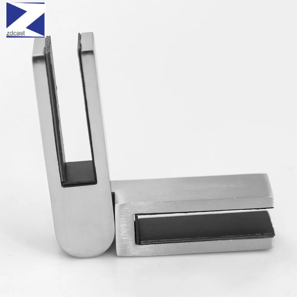 Вращающийся на 180 градусов зажимный кронштейн для ограждения бассейна