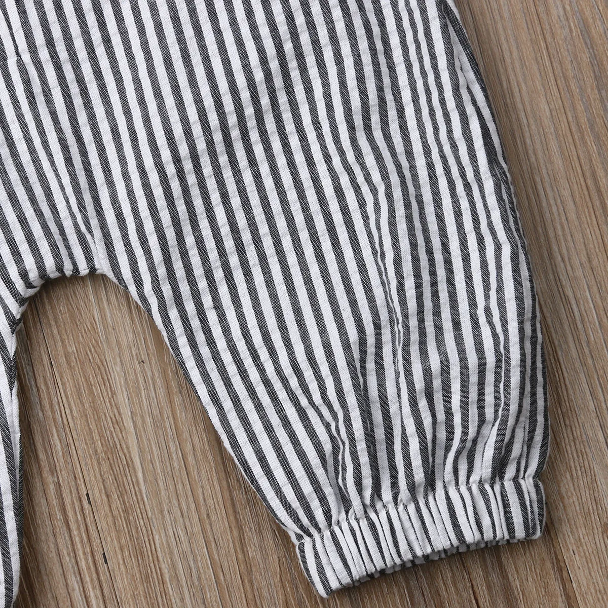 

Infant Baby Boys Girls Rompers Newborn Baby Jumpsuit Striped Sleeveless Summer Baby Costumes Clothes