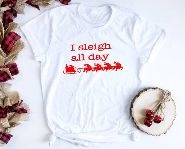 Рождественская Футболка I Sleigh All Day с изображением Санты и оленя Забавный девиз в