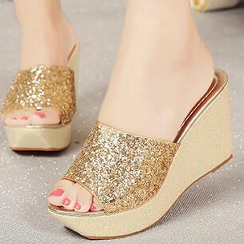 Женская обувь на платформе летние пляжные сандалии с цветочным узором дышащие