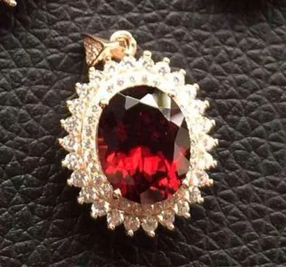 

natural red garnet pendant S925 silver Natural gemstone Pendant Necklace trendy Elegant round women party fine jewelry