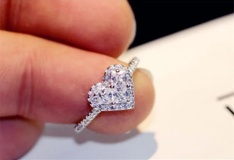 Женские уникальные серебряные кольца CC свадебные Романтические в форме сердца