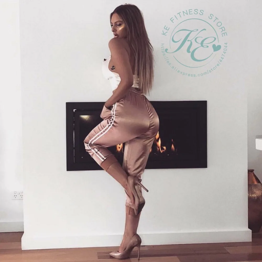 Женский спортивный костюм; ropa deportiva de mujer; женские зимние спортивные костюмы; survetement femme; 2 предмета; traje deportivo para mujer