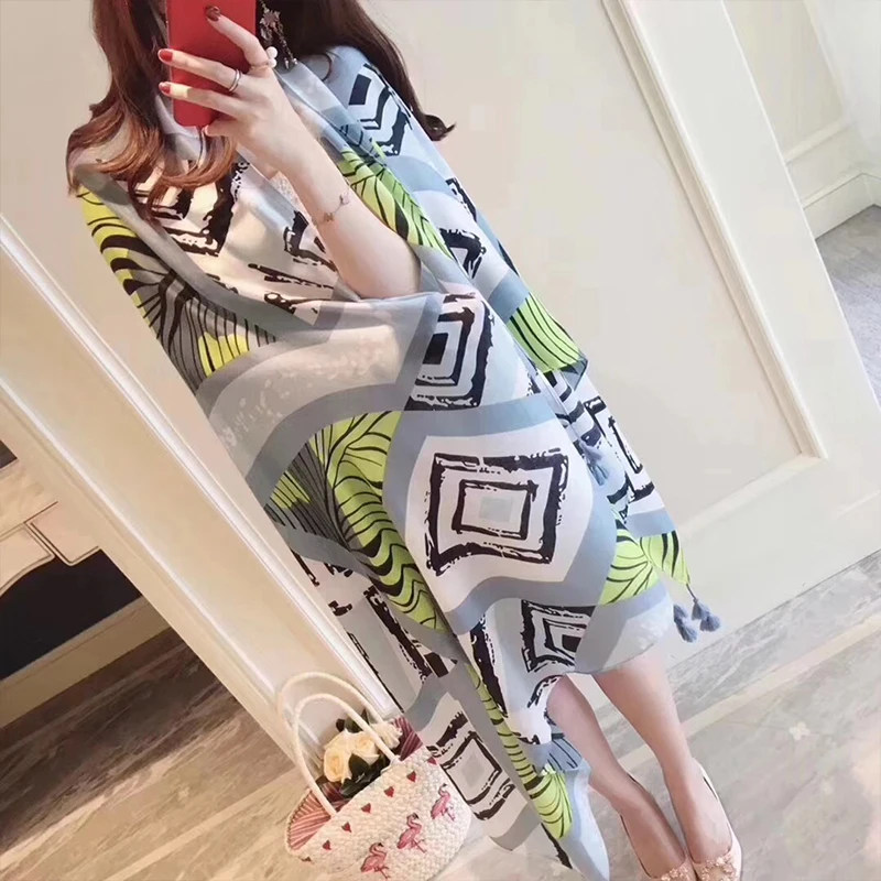 

Lady Fashion Geometric Print cotton scarf with tassel muslim women hijab shawl wrap fashion headcover scarves 10pcs/lot Hot Sale