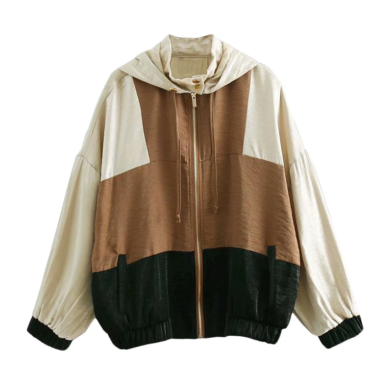 Рисунок 2 - Женский спортивный костюм в стиле ретро