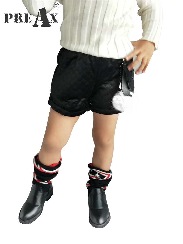 

2018 Spring Toddler Girls Shorts Elastic Waist Fashion Short Pants Boot Trousers with Fur Ball Baby Girl Shorts Kids Clothing