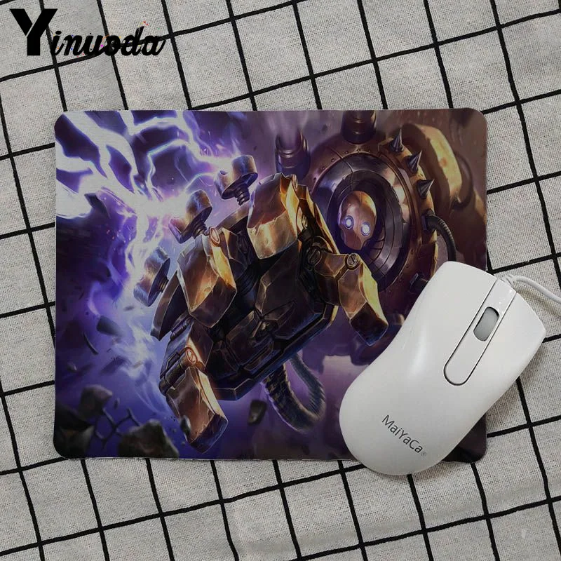 No Lock Edge18x22cm Yinuoda Blitzcrank Лига Легенд резиновая Мышь прочный рабочего стола Мышь pad против скольжения ноутбука PC Мыши Мат Мышь аниме - Цвет: No Lock Edge18x22cm