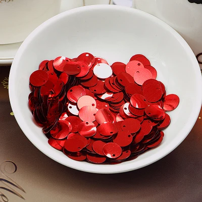 

360pcs Large Round Sequins 20mm PVC Sequin Flat Round Paillette Hologram Sequins Decoration With Side Hole Red Confetti