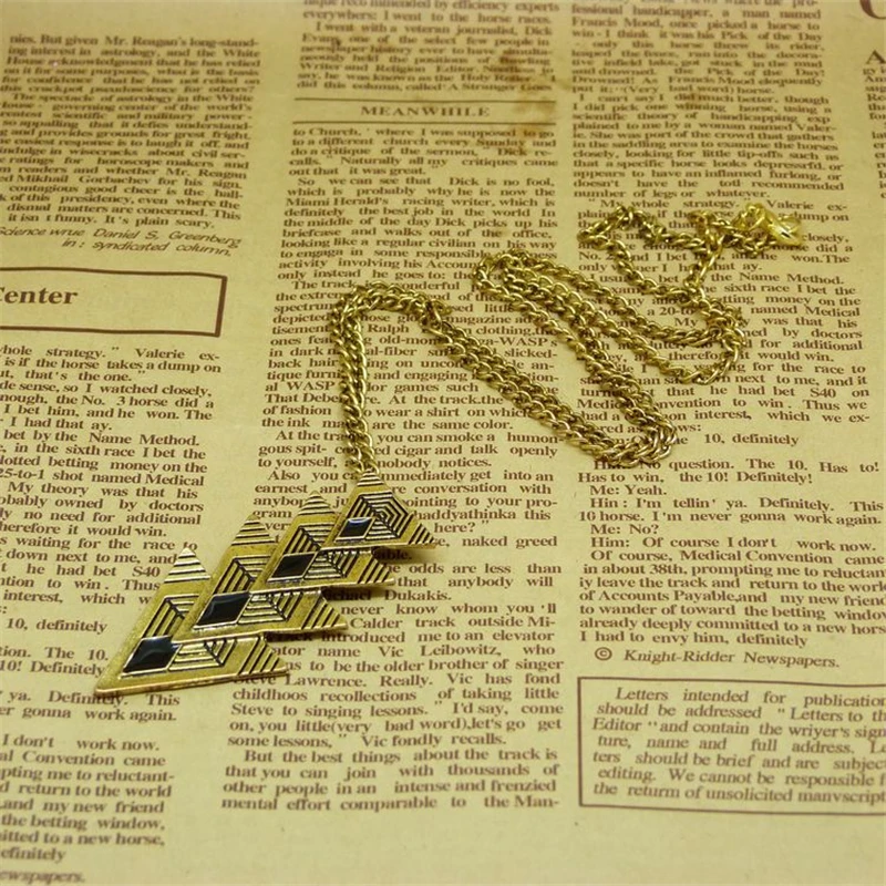 Хит продаж Модные Винтажные ожерелья с подвеской в виде треугольника масляного