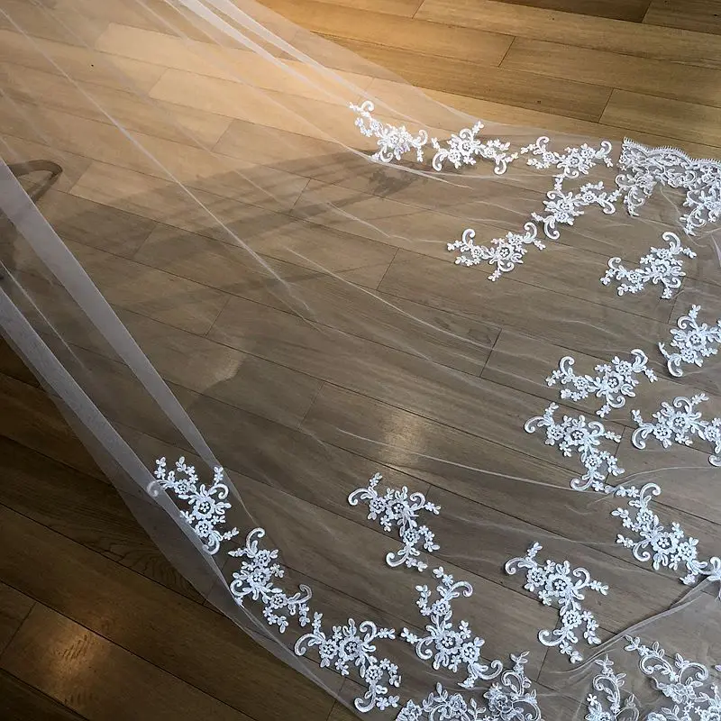 Новые реальные фотографии белый/слоновая кость Аппликация Mantilla свадебная фата Длинная свадебная вуаль с расческой свадебные аксессуары