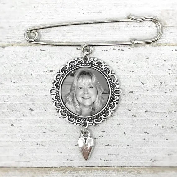 Индивидуальные свадебные фото бутоньерка Pin невесты Keepsake броши, настроить groomлацкан Pin, памятное фото Pin подарки