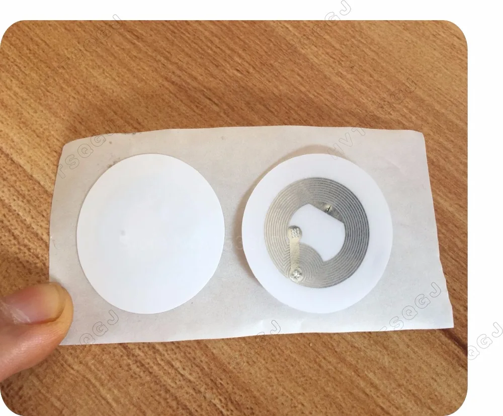 Бесплатная доставка 100 шт./лот NFC 215 этикетка с наклейкой rfid метка брелоки для всех