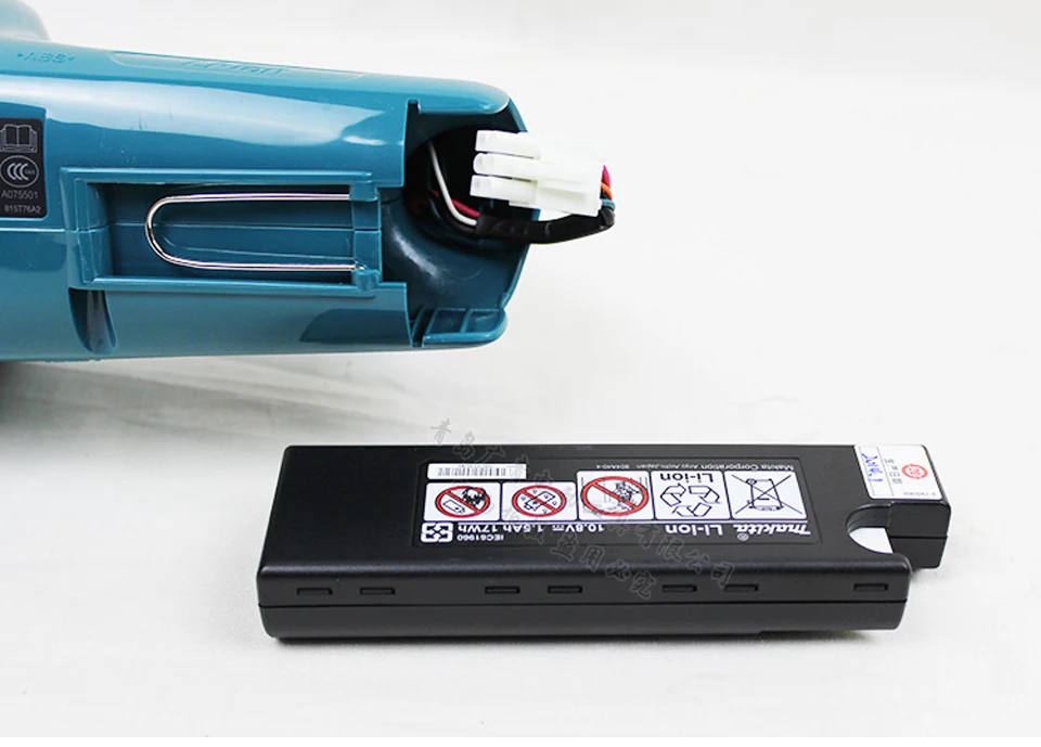 Япония Makita CL104DWY перезаряжаемый пылесос CL104DWYX беспроводной семья расходы интеграции электрический пылесос 500 мл