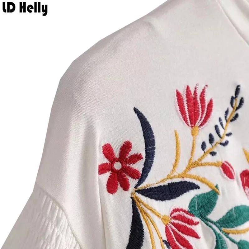 LD Helly 2018 Для женщин цветочной вышивкой белая футболка Лето Бабочка рукавом