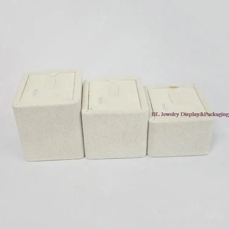 

3pcs/set Jewellery Box and Packaging Fashion Jewelry Display Stands for Ring Holder Velvet Display Rack to Wedding Rings Tower