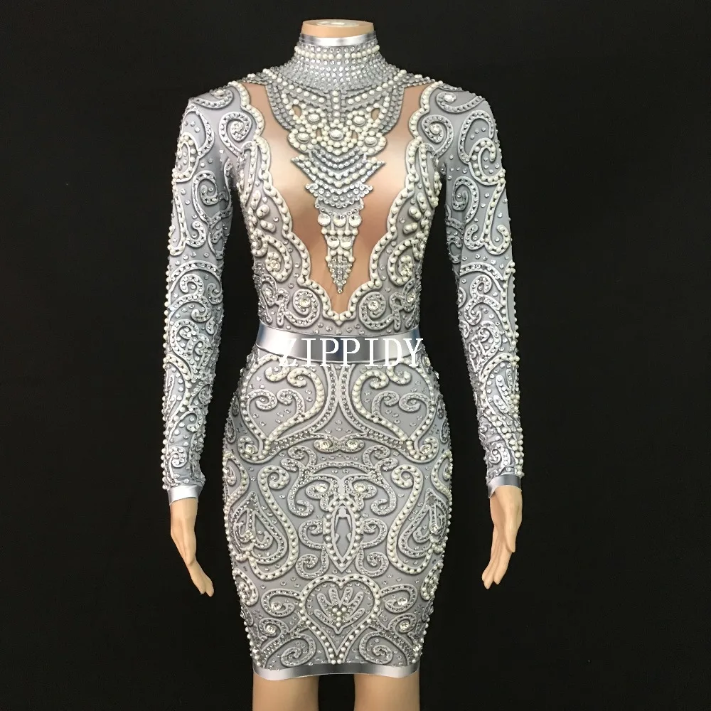 Женское платье с длинным рукавом стрейчевое сексуальное серыми жемчужинами