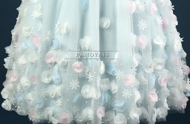 Нежное настоящее милое без рукавов длиной до колена фатиновое с цветами бусинами