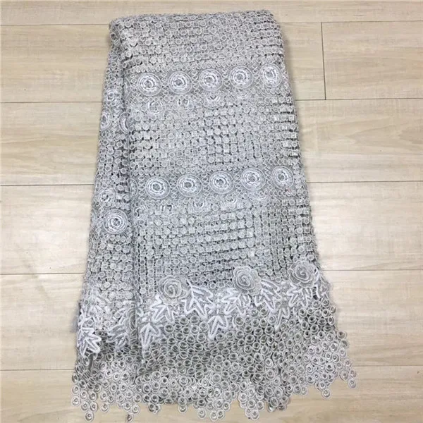 

New Design African Lace Fabric 2018 Embroidered Nigerian Laces Fabric Bridal High Quality French Cord Lace Fabric For Women