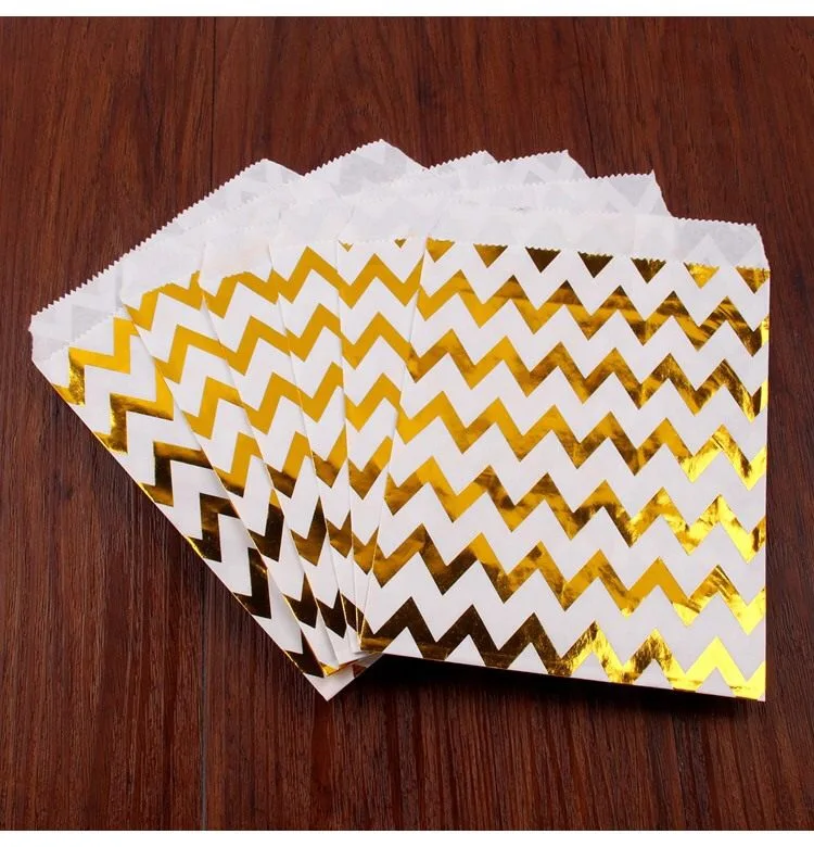 100pcs 100 шт. Подарочный пакет конфеты коробка пакет из крафт-бумаги бумага Попкорн печенье сумки Печатные Сердце бумажные сумки для подарков на день рождения праздничный свадебный сувенир - Цвет: 100pcs
